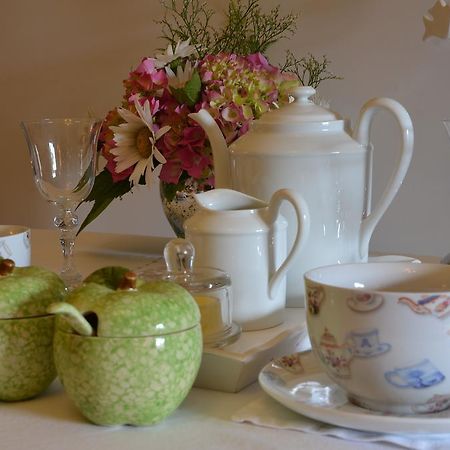 La Gentilhommiere Bed & Breakfast Шантепи Екстериор снимка