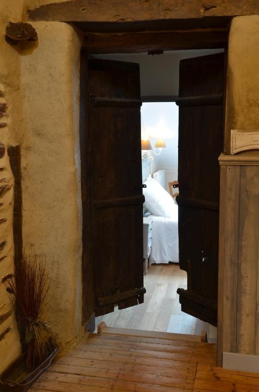 La Gentilhommiere Bed & Breakfast Шантепи Стая снимка