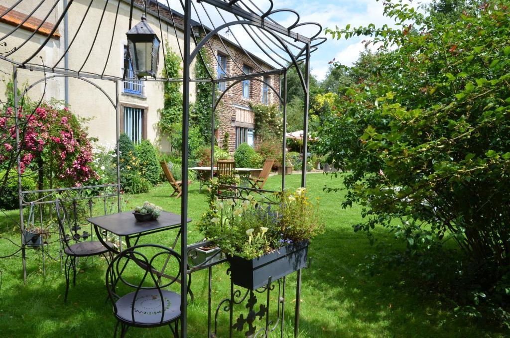 La Gentilhommiere Bed & Breakfast Шантепи Екстериор снимка