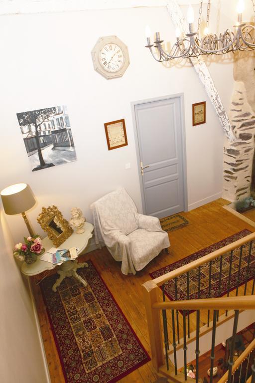 La Gentilhommiere Bed & Breakfast Шантепи Екстериор снимка