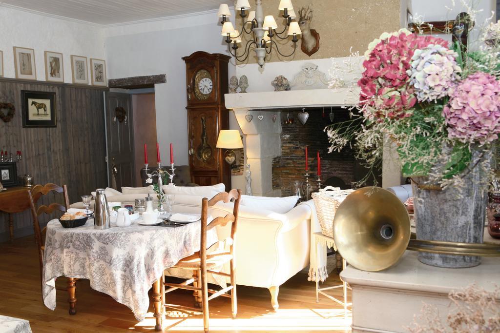 La Gentilhommiere Bed & Breakfast Шантепи Екстериор снимка